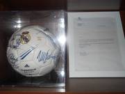 Реал Мадрид 2002-2003 мяч с афтографами