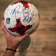 Мяч с автографом Роналдинио